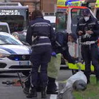 Genova, 30enne in monopattino muore investita da un camion