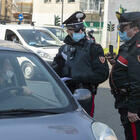 Centro: i carabinieri multano sette persone senza mascherina
