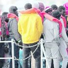 Avramopoulos: «Profughi? Non ci aspettiamo aumenti di flussi ma la Ue si prepari»