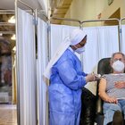 Vaccino a casa nel Lazio, come prenotare e quali persone possono riceverlo