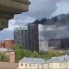 A fuoco la DM Tower di Mosca: un altro incendio sospetto in Russia