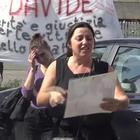 I parenti di Davide Bifolco: «Due anni al carabiniere che lo ha ammazzato? Neanche a chi uccide un cane» Video