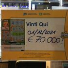 Vince 70mila euro con un gratta e vinci: il fortunato è un migrante disoccupato e con due figli