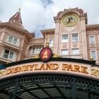 Disneyland, una coppia ha vissuto nascosta nel parco per 15 anni. E nessun visitatore se ne è mai accorto
