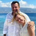 immagine Salvini in masseria da Meloni, chiamata a Tajani (con black out). «Vertice il 30 agosto»