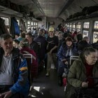 Donbass, fuga alla stazione di Slovjansk