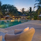 Flavio Briatore mette in vendita il resort Lion in the Sun di Malindi
