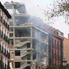 Esplosione in centro a Madrid: distrutto un palazzo, almeno tre morti VIDEO