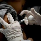 Vaccino anti Covid, tre medici di famiglia su quattro disposti a farli ai propri pazienti