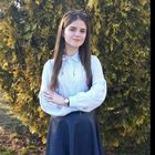 Stuprata e uccisa a 15 anni, la polizia non interviene: lo straziante omaggio ad Alexandra nel primo giorno di scuola