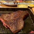 La truffa della bistecca: «Conto da 300 euro per un pezzo di carne avanzata». La lite alla steakhouse, cos'è successo