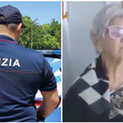 Andria, anziana soccorsa dalla polizia: senza cibo da due giorni. «Mi hanno aiutato e portato da mangiare» VIDEO