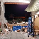 Terremoto a Catania, famiglia salva per miracolo: «Eravamo a letto, le pareti ci sono crollate addosso»