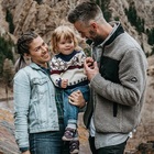 Usa, crescere un figlio “no gender”: la sfida dei genitori del piccolo Zoomer diventa un blog contro gli stereotipi di genere