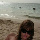 Victoria dei Maneskin in topless ai Caraibi con la fidanzata: «Una dea insuperabile»