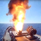 Navi da guerra russe con i razzi nel Mediterraneo