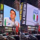 Italia protagonista a New York, maglia e calciatori sui tabelloni di Times Square