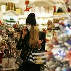 Omicron contagi in aumento: no cosa a fare (e cosa Natale e Capodanno, dai viaggi alle cene