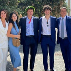 Matteo Renzi, il figlio calciatore si laurea: «Pronto per l'avventura oltre oceano». Le critiche: ai nostri consigli di restare e il tuo scappa