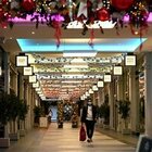 Natale: chiusi i centri commerciali, apertura dei negozi fino alle 21