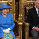 Re Carlo III ha salvato il corteo funebre della Regina Elisabetta: il dettaglio imbarazzante emerge solo ora