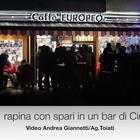 Roma, rapina con sparatoria a Cinecittà: ladro ucciso, un altro ferito. Grave il titolare cinese