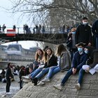 Boom di contagi a Nizza: 751 casi ogni 100 mila abitanti. Il sindaco: «Troppi turisti, rischiamo la catastrofe»