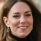 Kate Middleton, Jamie Lee Curtis la difende: «Smettiamola con il complotto, c'è un grave problema di salute»