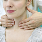 Tiroide, sintomi spia e cure su misura