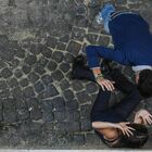 Stupro choc a Milano, 18enne stuprata ai Navigli: fermato un egiziano. «Era ubriaca, si era offerto di aiutarla»