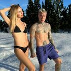 Chiara Ferragni e "l'incidente" sulla neve, il video in bikini crea polemica: «Esibizionista»
