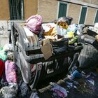 Roma, rifiuti: allarme cassonetti a fuoco