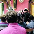 Beppe Grillo fischiato a Oxford attacca gli studenti: «Avete lasciato l'Italia»