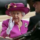 Alla Regina Elisabetta non piace la pizza. L'ex chef: «In 15 anni con me non l'ha mai mangiata»