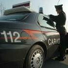 Roma, «Ha bucato» e via la borsa dal sedile: boom di furti ai danni delle donne in auto