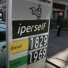 Benzina, tasse ridotte per abbassare i prezzi