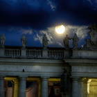 Super Luna, lo spettacolo dell'alba sulla Basilica di San Pietro