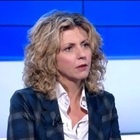 Barbara Lezzi: «Tra Raggi e Lombardi pace vera, Salvini fa da palo alla banda Pd-Fi»