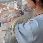 Ferrara, donna intubata in terapia intensiva partorisce