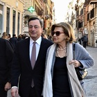 Draghi, il premier «della porta accanto»: dal mare a Lavinio al jogging a Villa Borghese