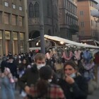 Covid a Firenze, il sindaco Nardella: «Ieri troppa folla in centro, il menefreghismo è alleato del virus»