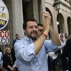 Salvini: «Pacchia finita per i clandestini. Bello ripristinare il servizio militare»