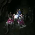 Thailandia, vivi i 12 ragazzi bloccati nella grotta: ma rischiano di restarci altri 4 mesi