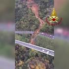 Le immagini dall'alto del crollo del viadotto