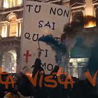 Inter Campione d'Italia, i festeggiamenti al Duomo di Milano tra cori contro il Milan e striscioni