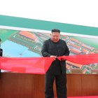 Kim Jong-un è vivo, inaugura una fabbrica di fertlizzanti