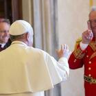 Appello dell'ex Gran Maestro Festing al cardinale Tomasi, «il voto va rimandato dopo il Covid»