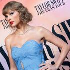 Taylor Swift compie 34 anni e snobba il gala del Time. Il neo fidanzato Travis Kelce: «Le organizzo una festa incredibile»