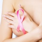 Tumore al seno, niente chemio: «Sette volte su 10 si può evitare». Rivoluzione nelle cure?