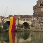 Dal Colosseo a Castel Sant'Angelo la città si tinge di giallorosso